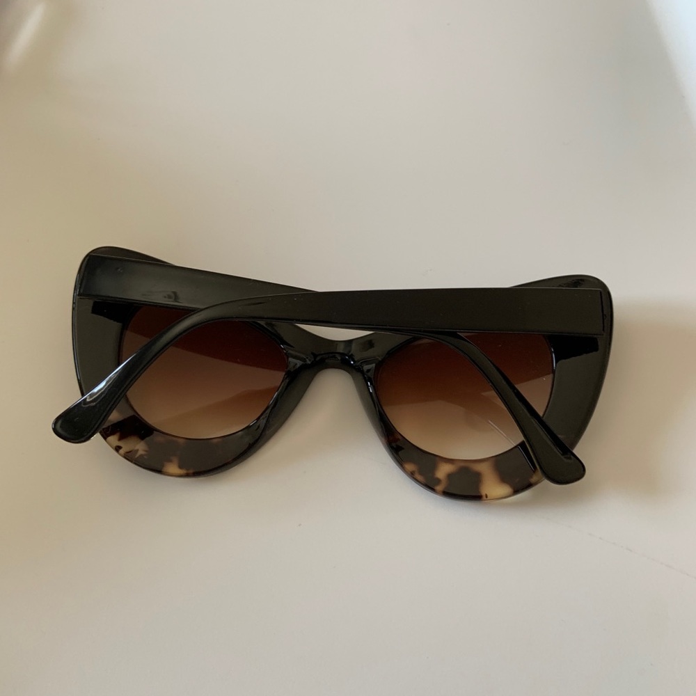 Sunglasses - Picture 2 of 2